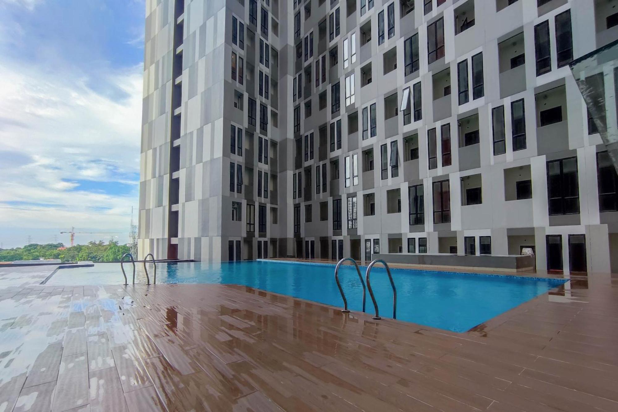 Best Deal And Comfortable 1Br The Alton Apartment By Travelio Semarang Exterior foto